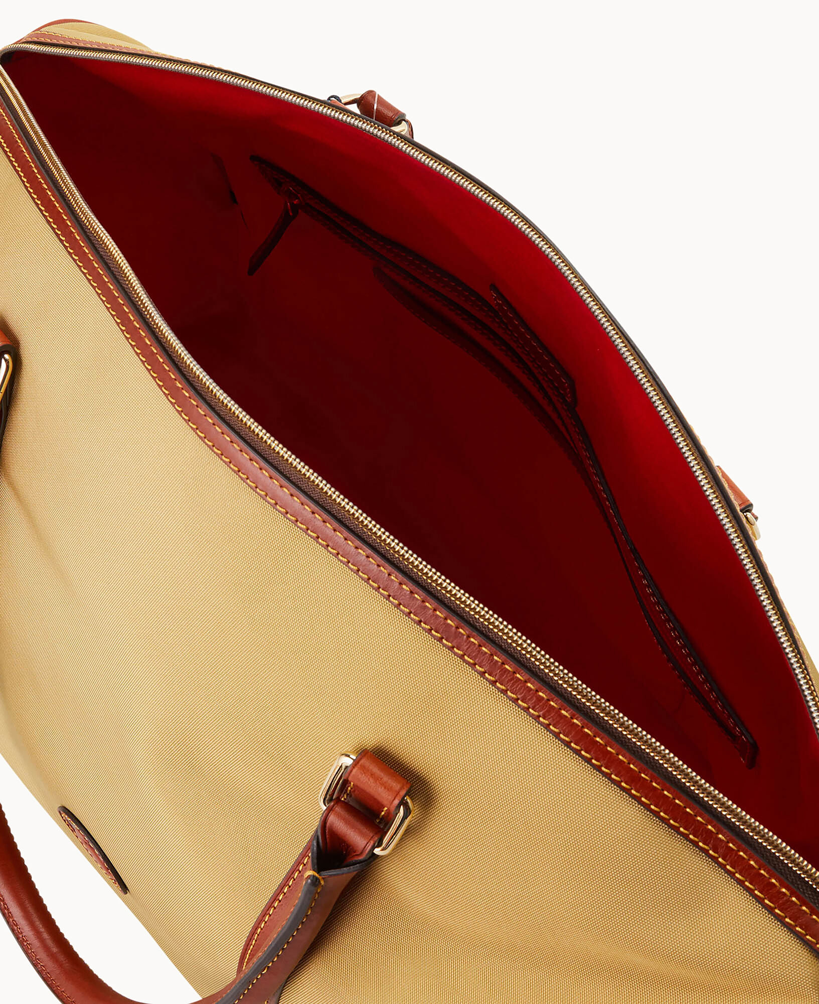 Dooney and bourke shop carry all