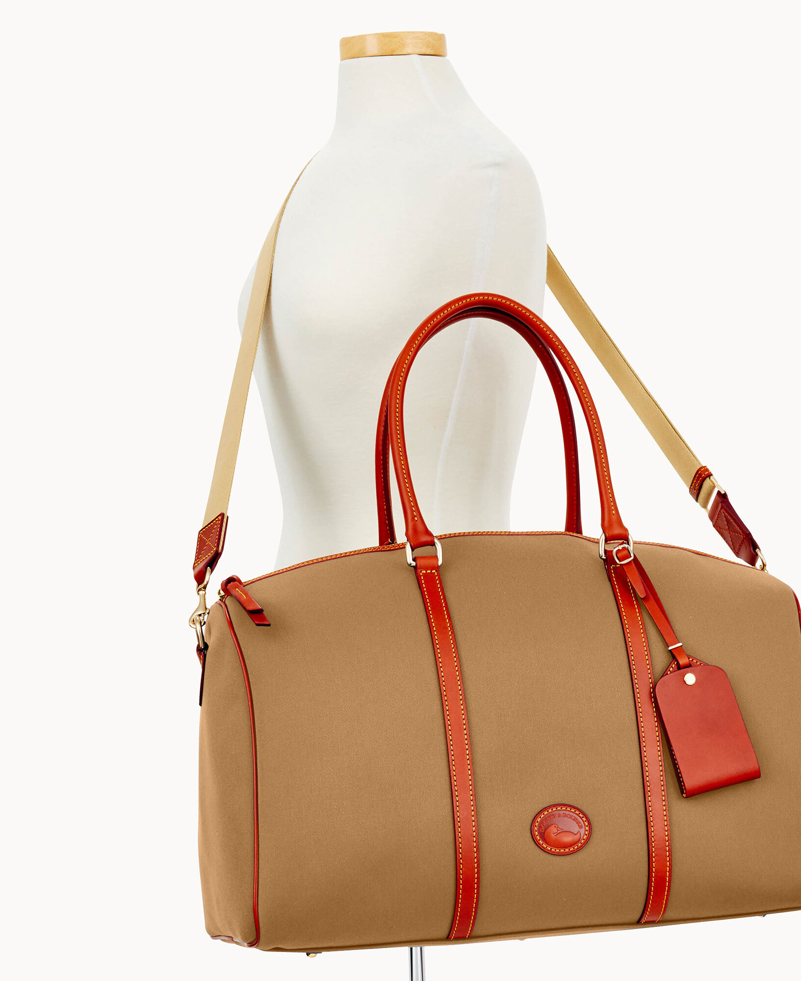Dooney and bourke shop carry all