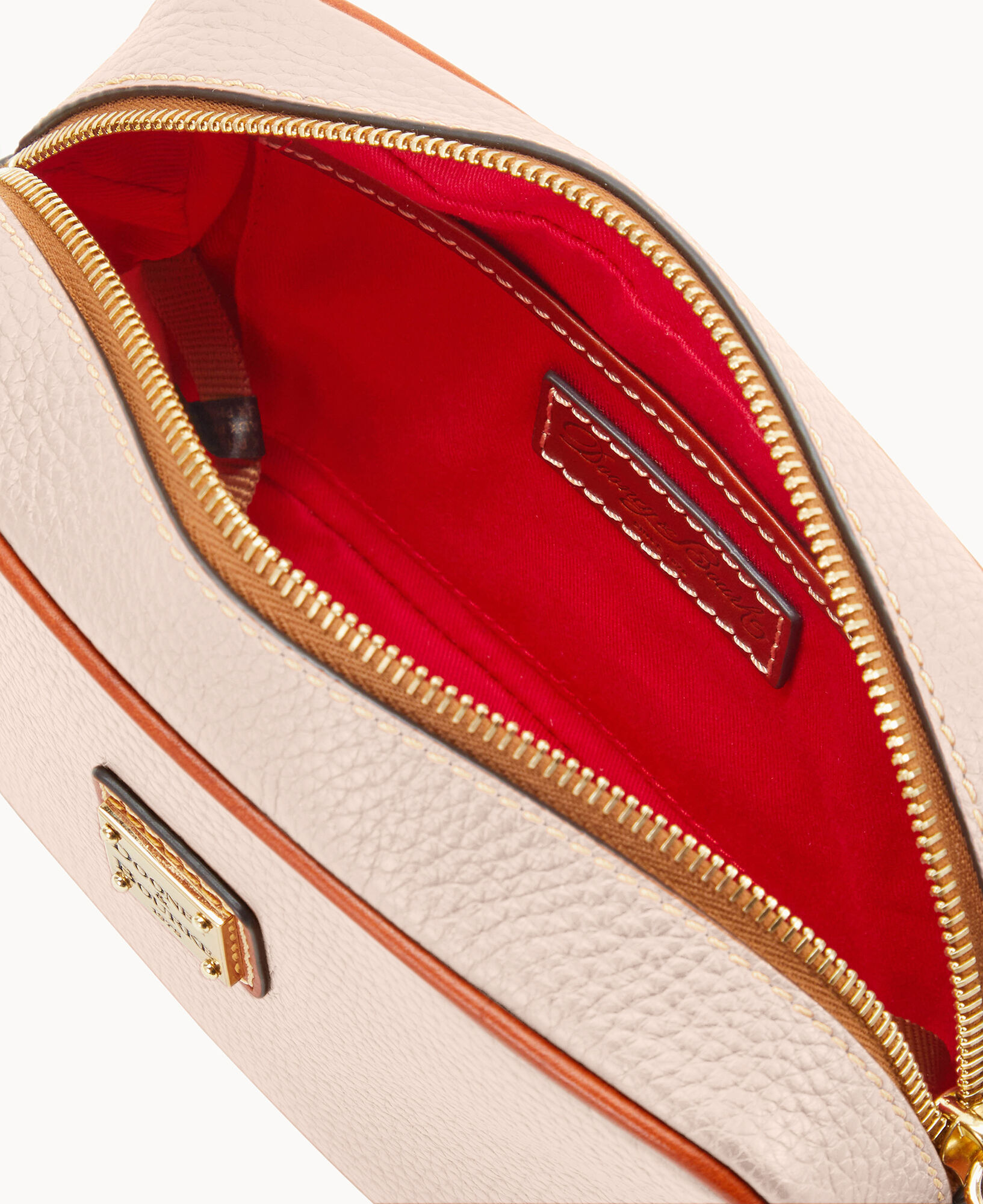 Pebble grain camera best sale crossbody