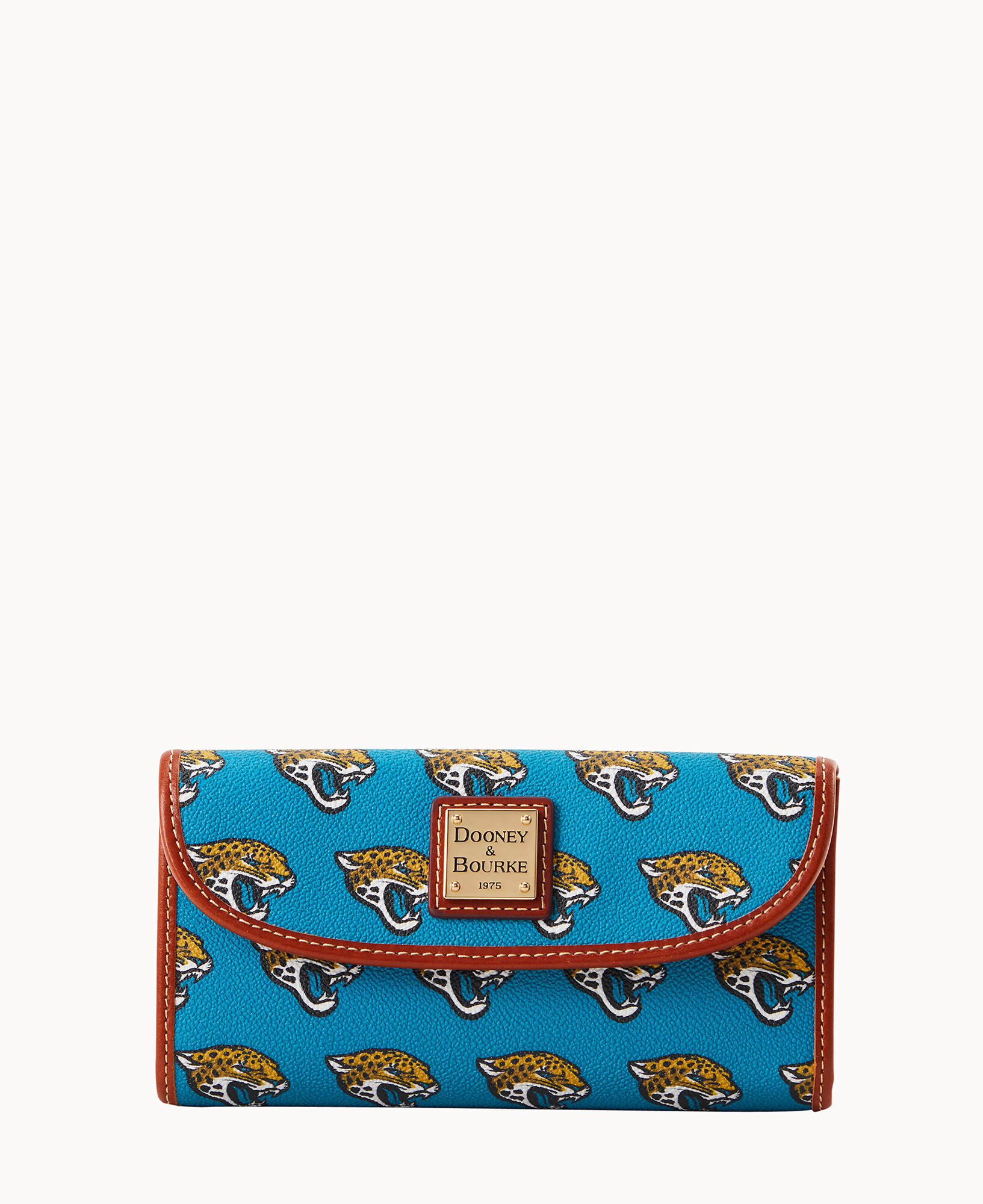 Dooney & bourke clutch clearance