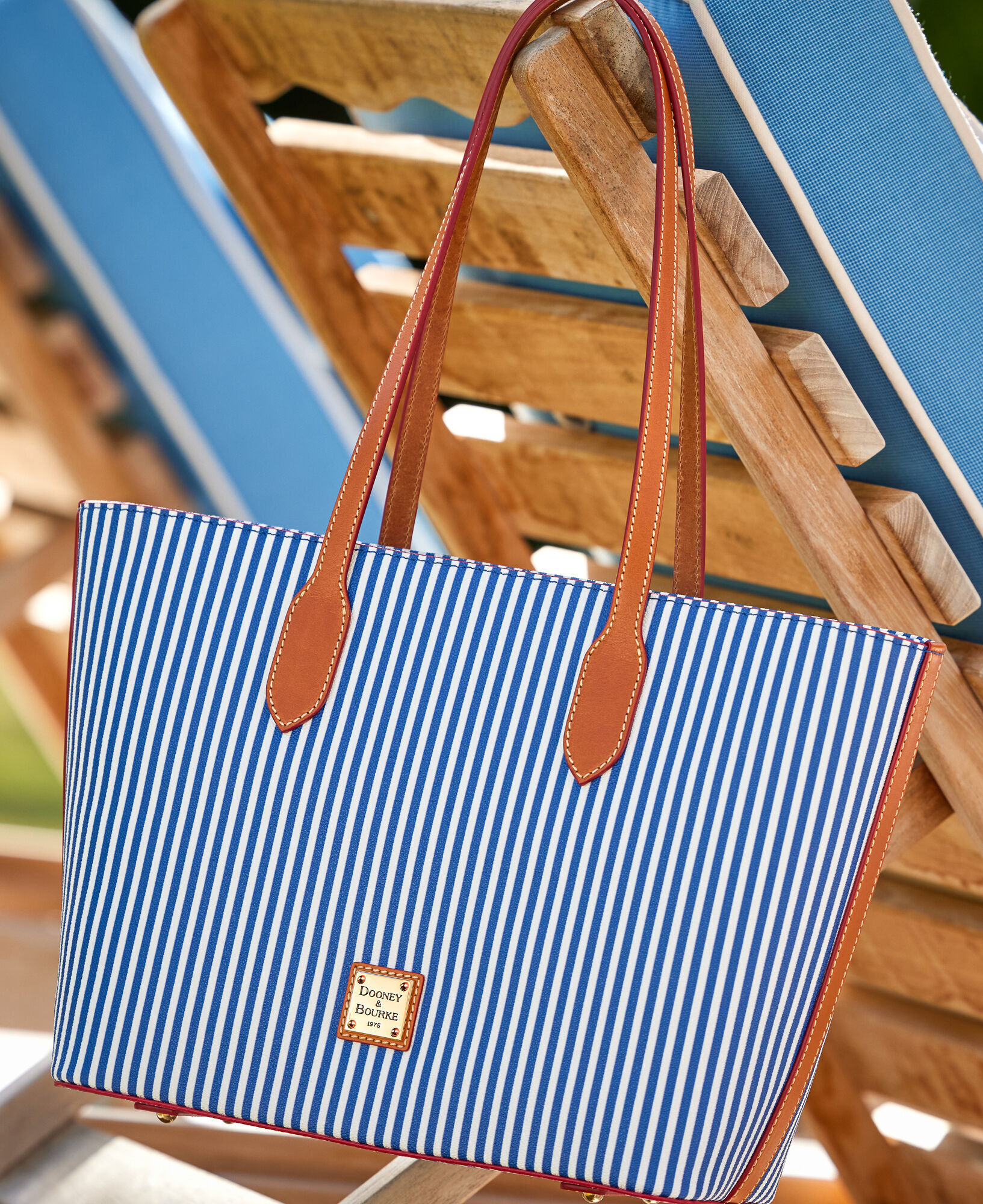 Dooney and clearance bourke striped bag