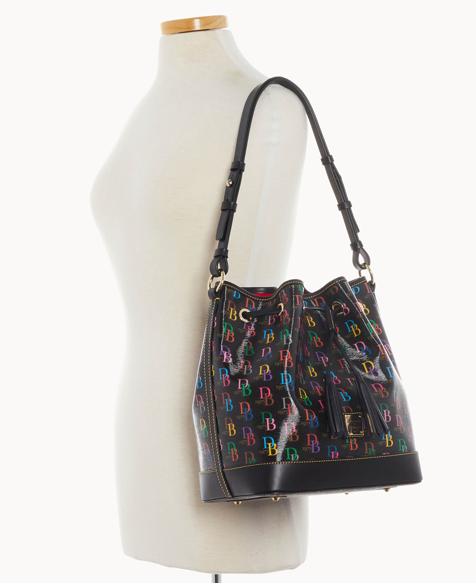Dooney and bourke db75 hot sale