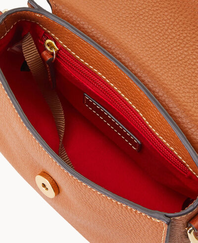 Pebble Grain Saddle Crossbody