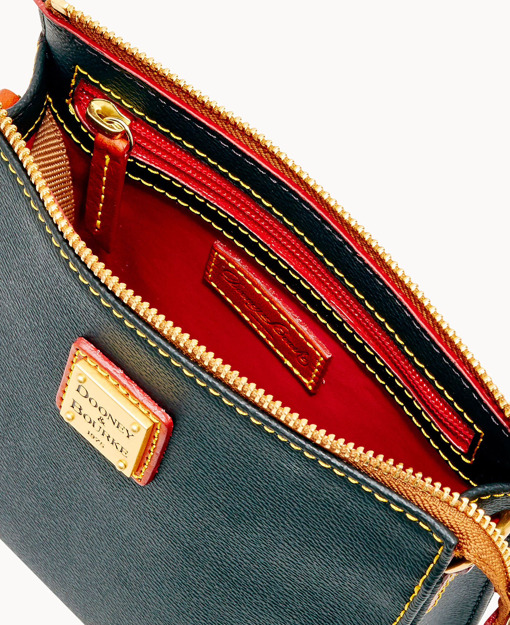 Dooney janine crossbody 2025