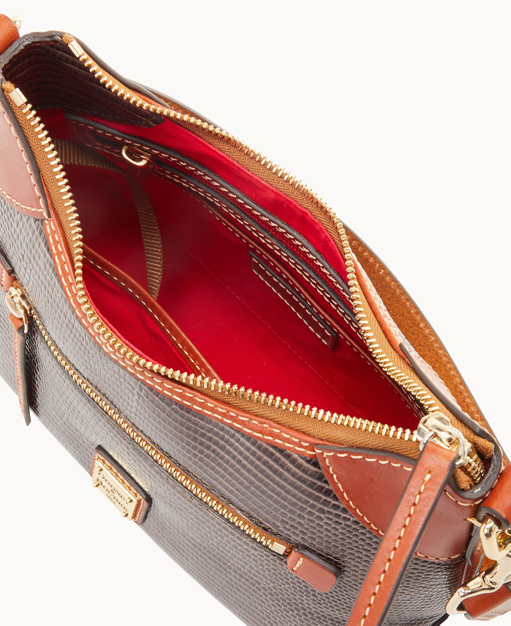 Dooney & bourke lizard embossed online