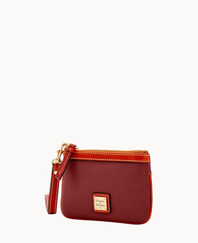 Pebble Grain Medium Wristlet