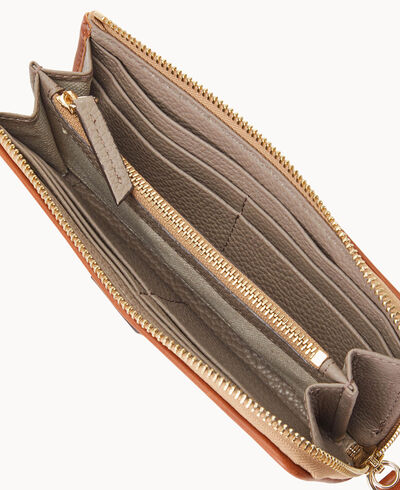 Pebble Grain Zip Clutch Wristlet