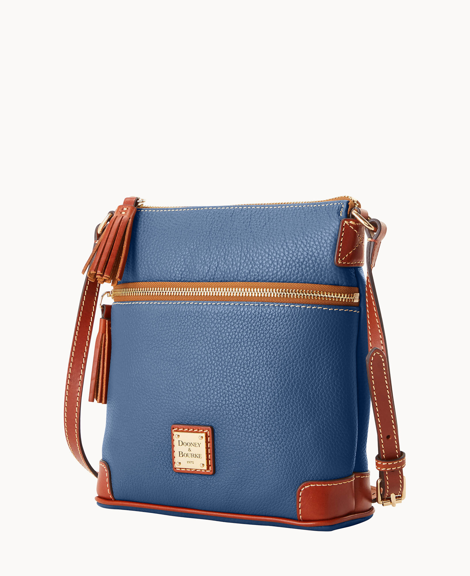 Dooney and hotsell bourke navy purse