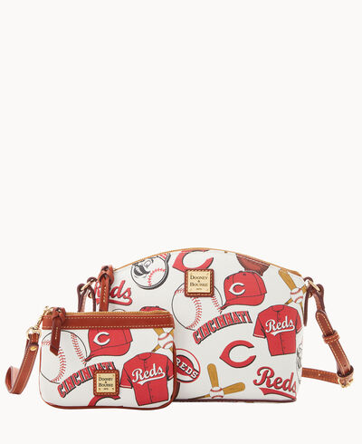 MLB Reds Suki Crossbody Med Wristlet