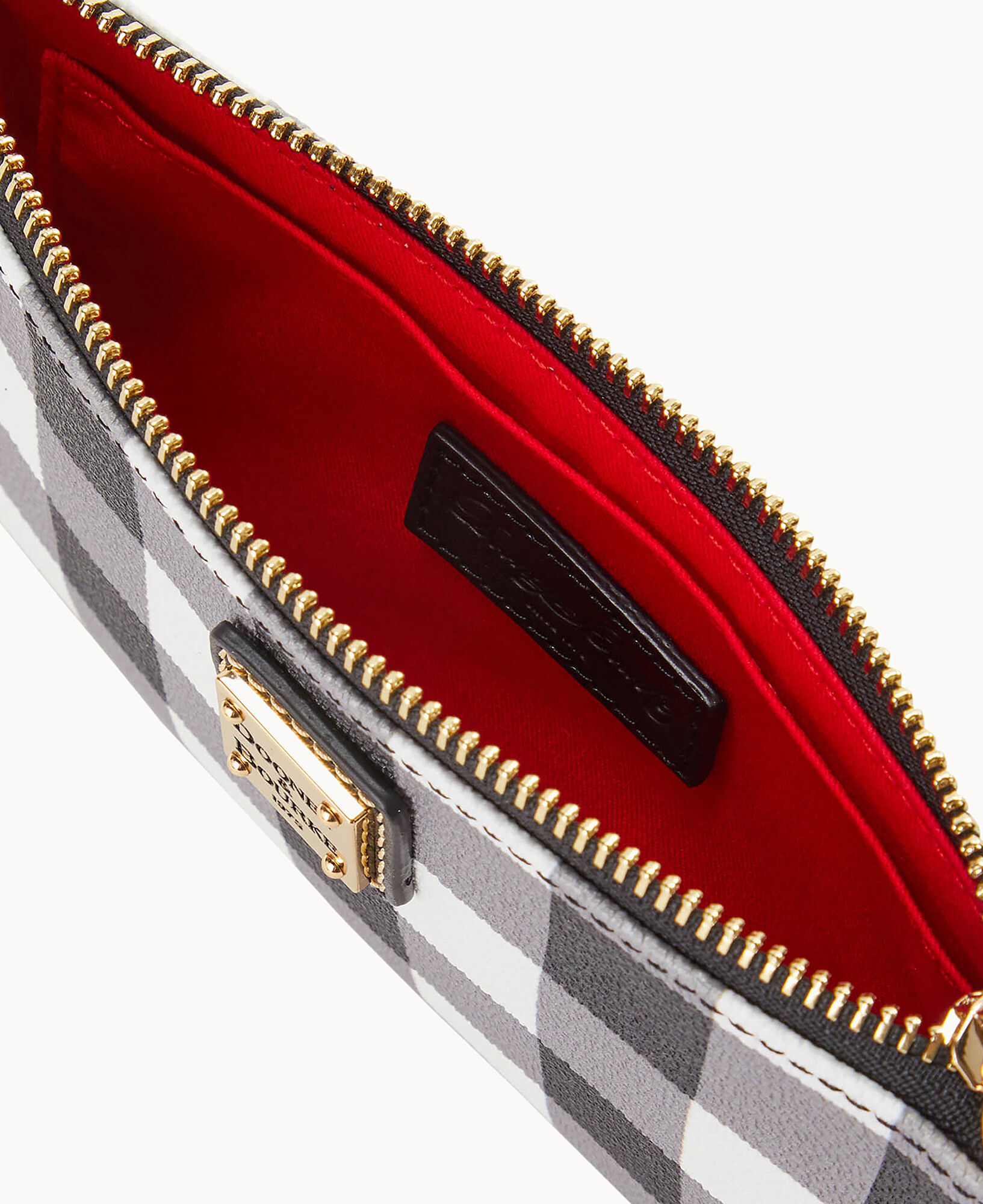 Dooney and bourke tucker outlet