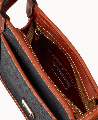 Pebble Grain Letter Carrier