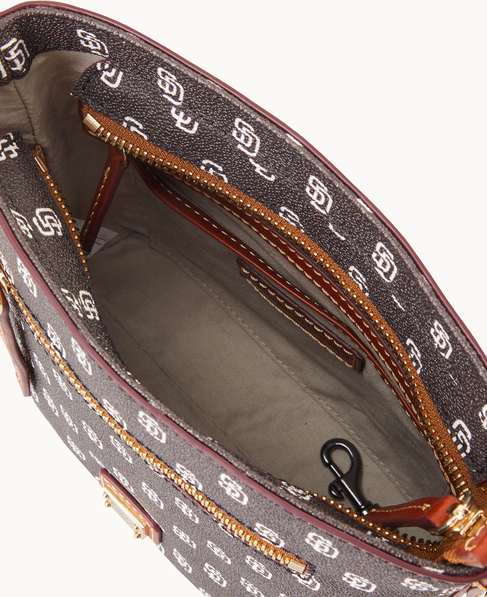 Dooney and hot sale bourke padres