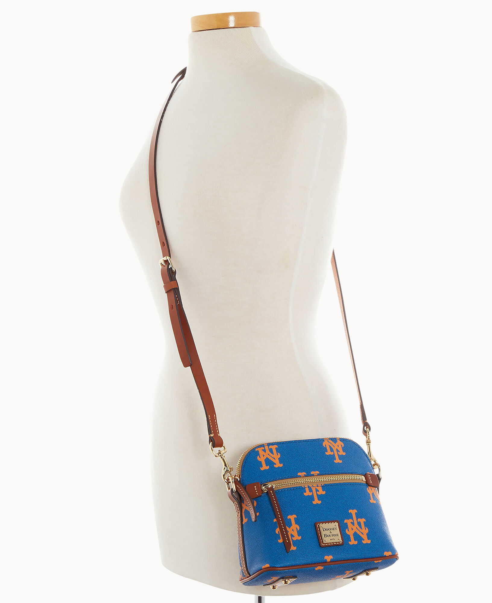 Dooney and bourke mets on sale