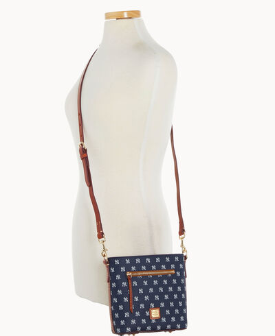 MLB Yankees Small Zip Crossbody