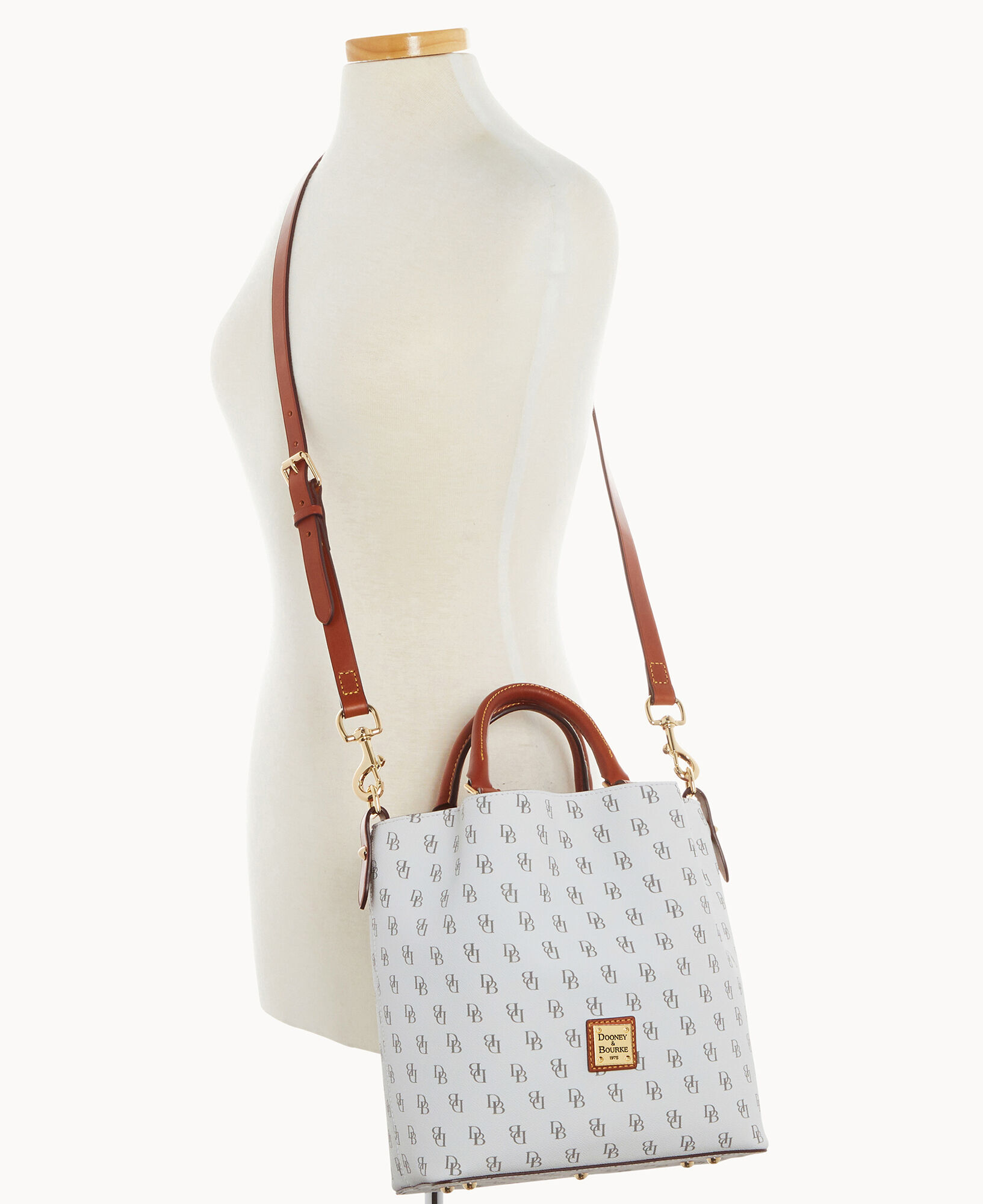 Dooney Bourke Gretta Small Barlow
