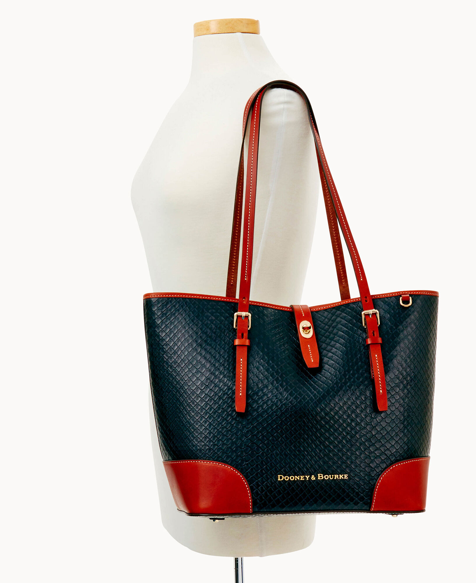 Dooney and bourke claremont dover tote 2025