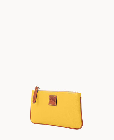Pebble Grain Medium Wristlet
