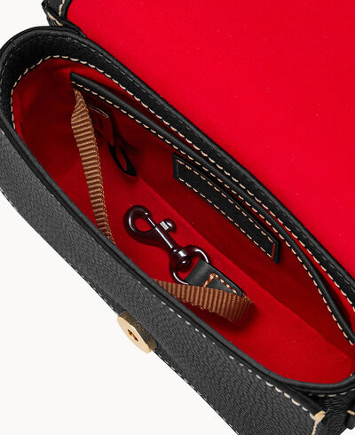 Pebble Grain Kitty Crossbody