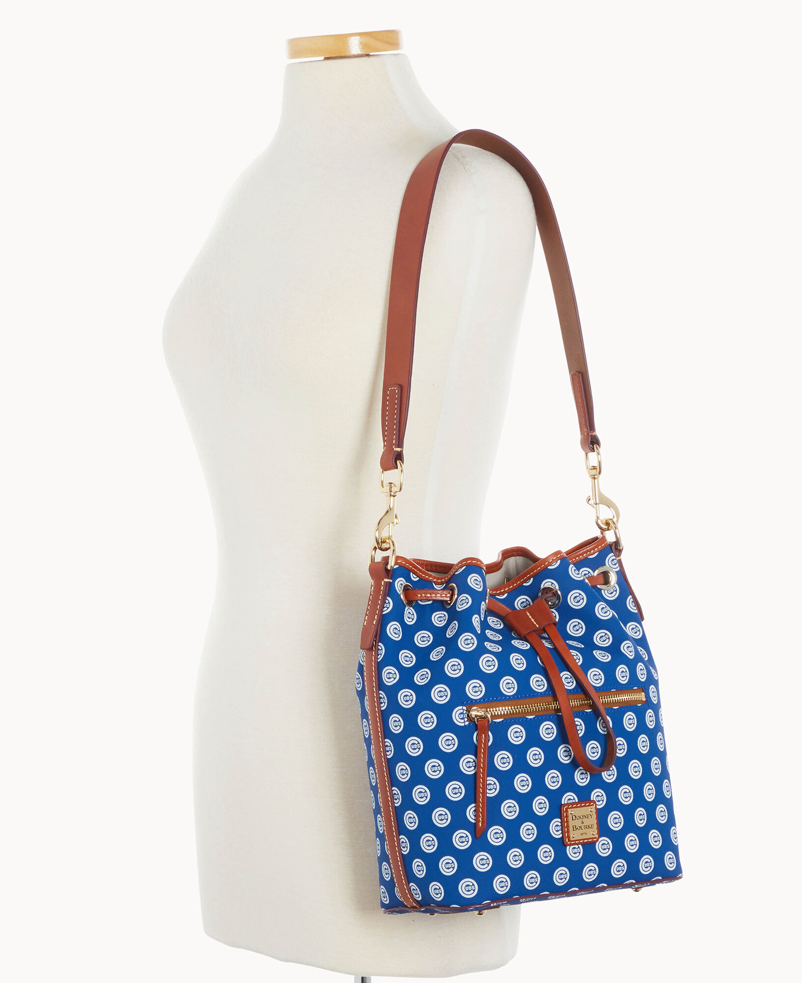 Dooney and sales bourke cubs purse