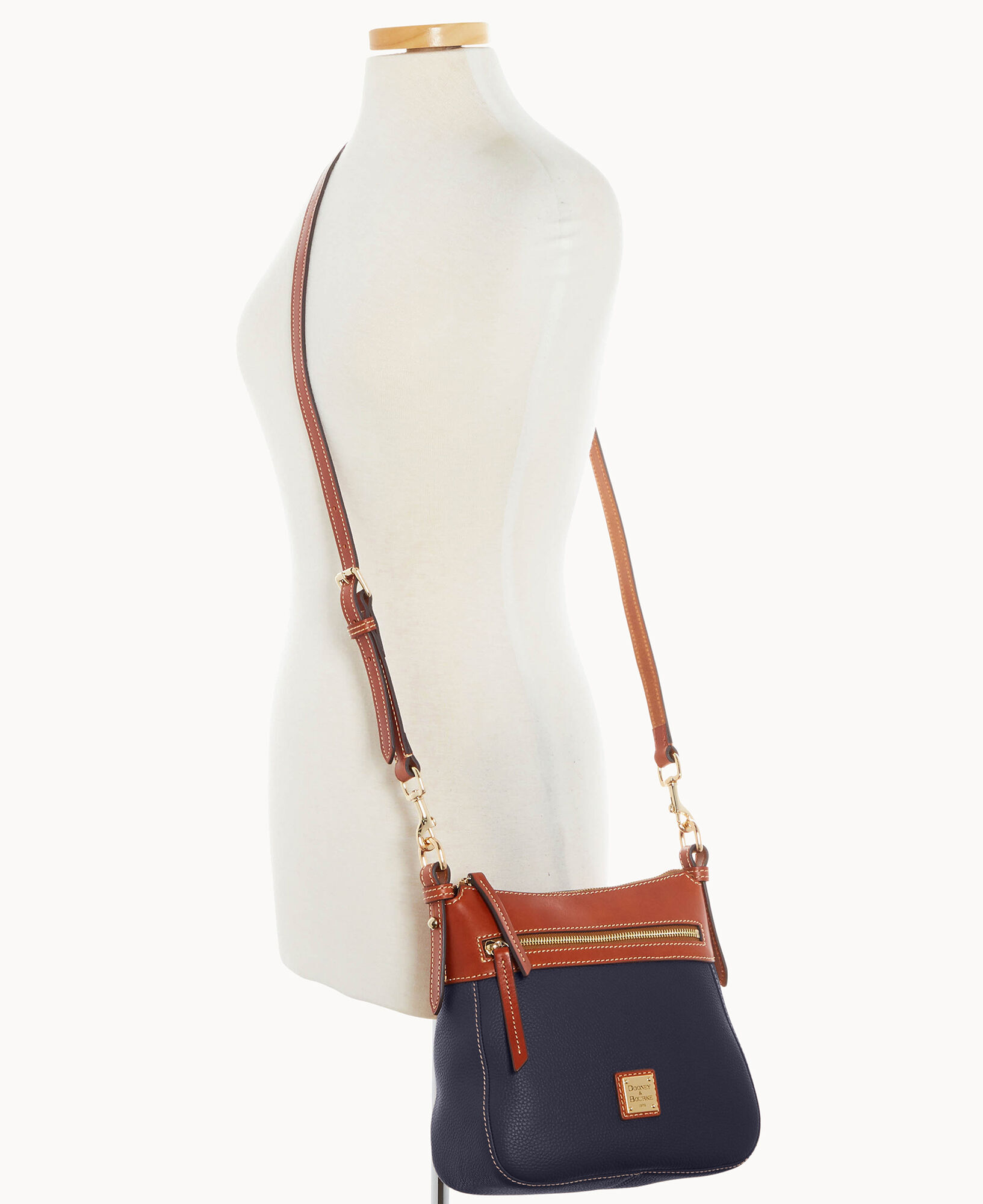 Dooney Bourke Pebble Grain Crossbody 25