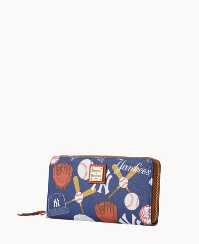 MLB Yankees Large Zip Around Wristlet