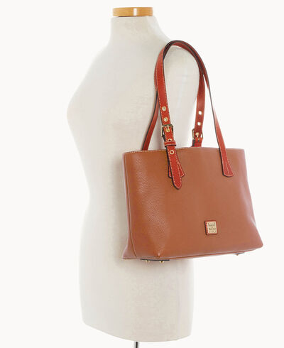 Pebble Grain Small Hanna