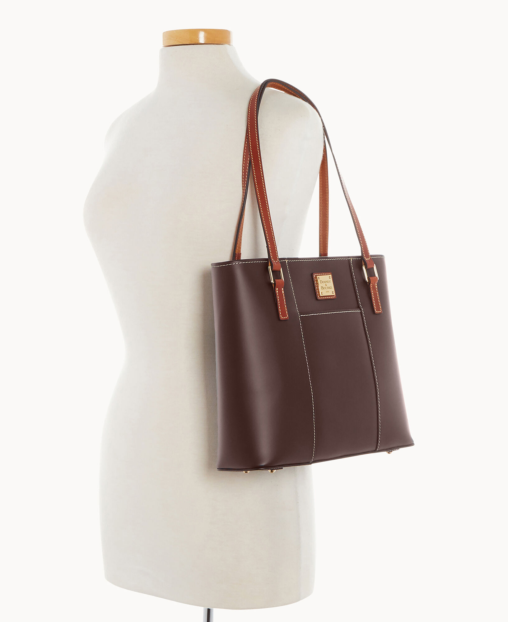 Dooney & bourke small shop lexington shopper