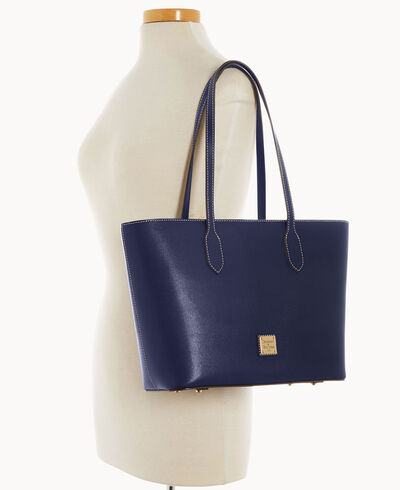 Saffiano Tote chr(38) Medium Wristlet
