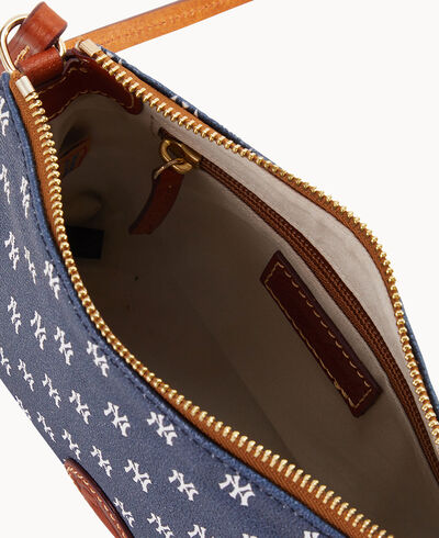 MLB Yankees Crossbody Pouchette