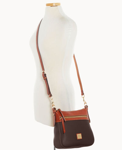 Pebble Grain Crossbody 25