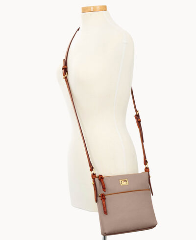 Dillen Letter Carrier