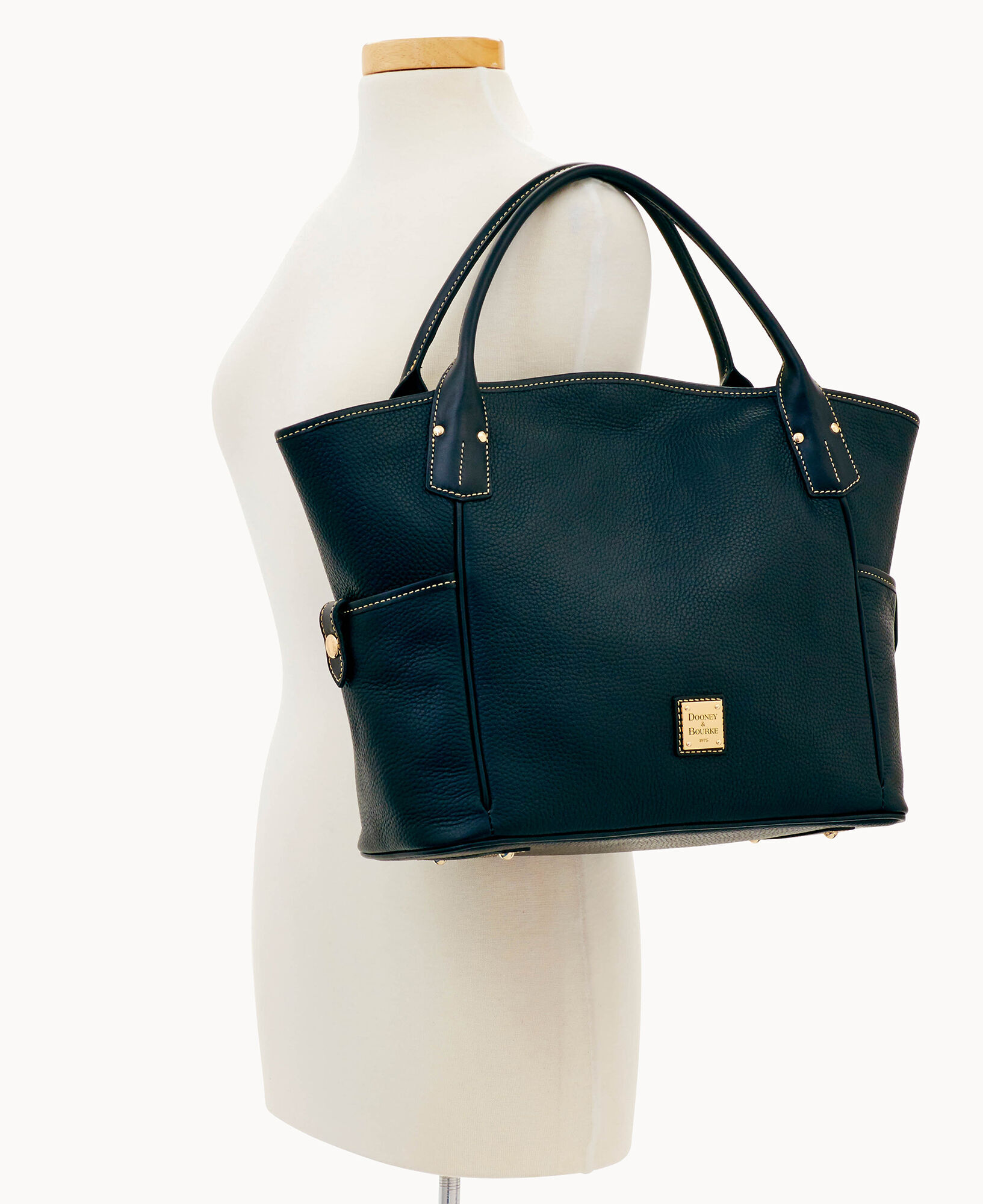 Pebble grain harlyn tote new arrivals