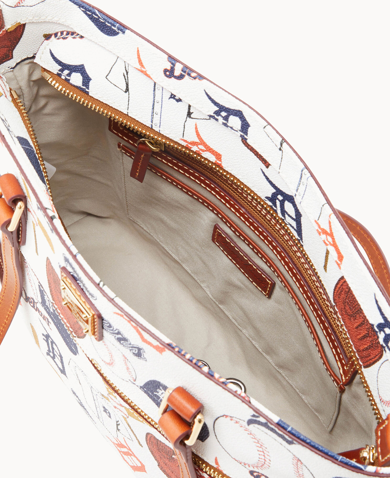 Dooney and bourke detroit tigers purse top