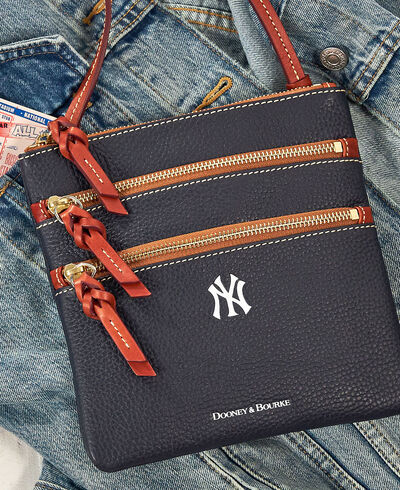 MLB Yankees N S Triple Zip Crossbody