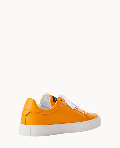 Women's Classic Lace Up