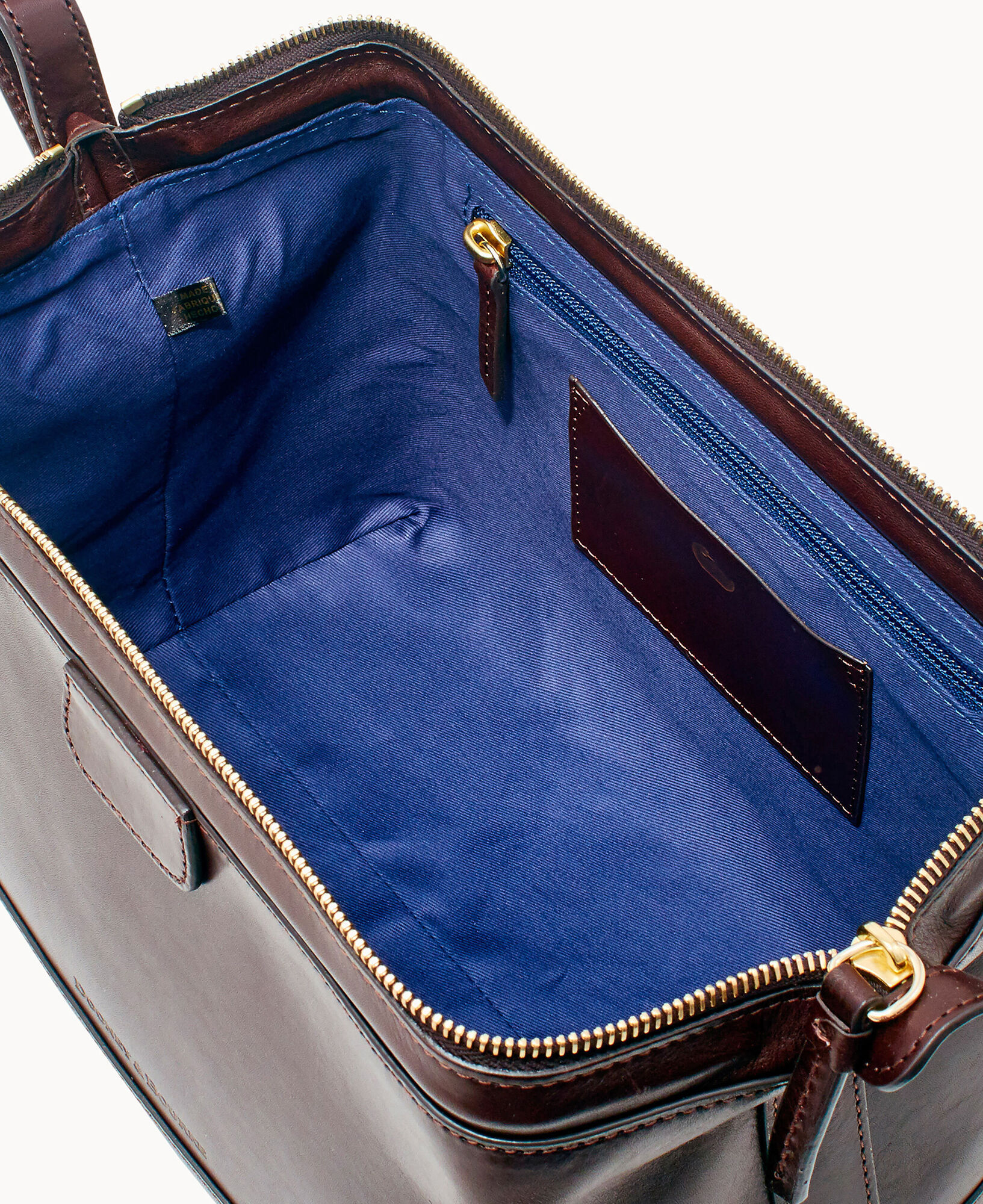 Dooney and clearance bourke dopp kit