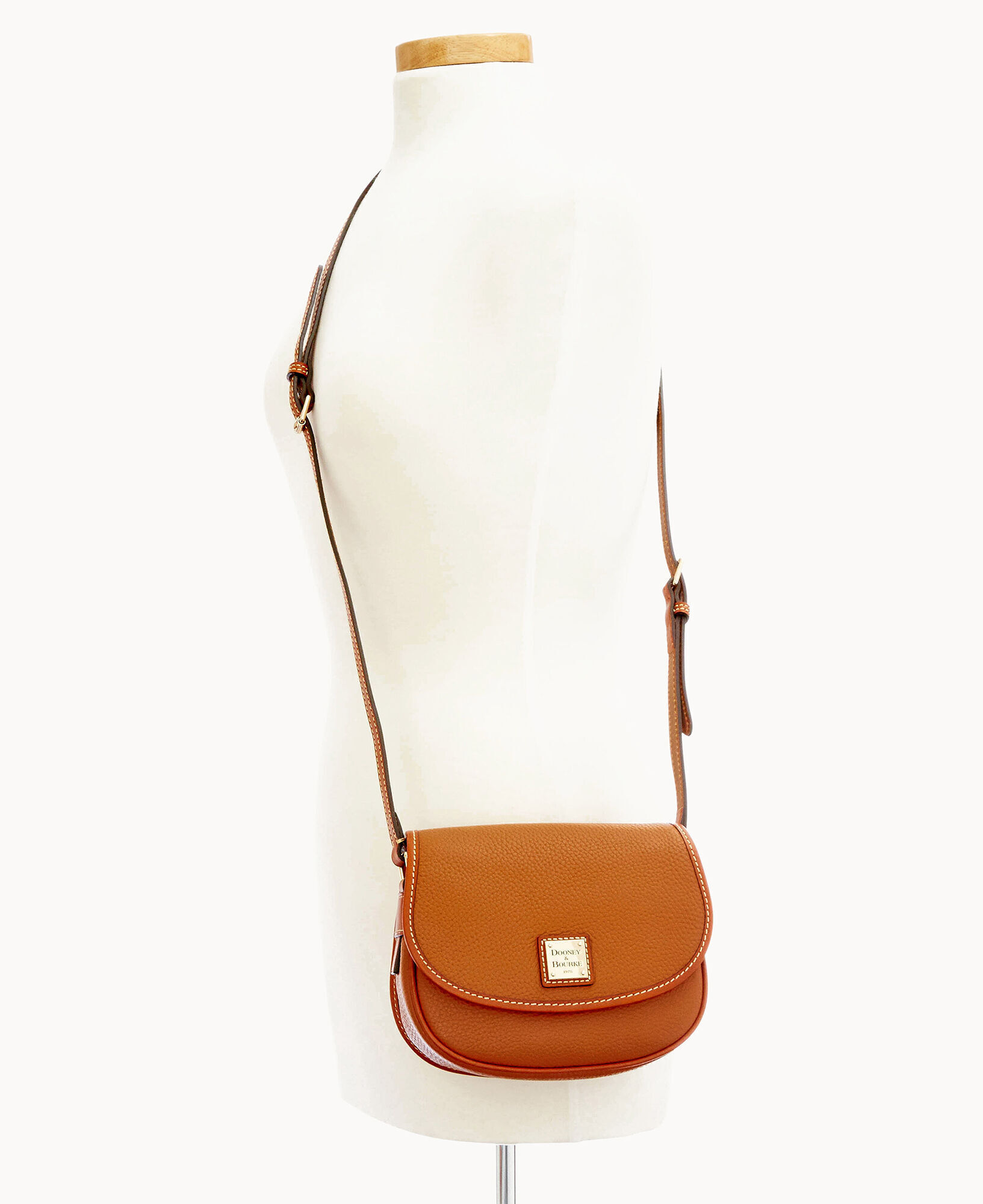 Dooney and bourke hallie clearance
