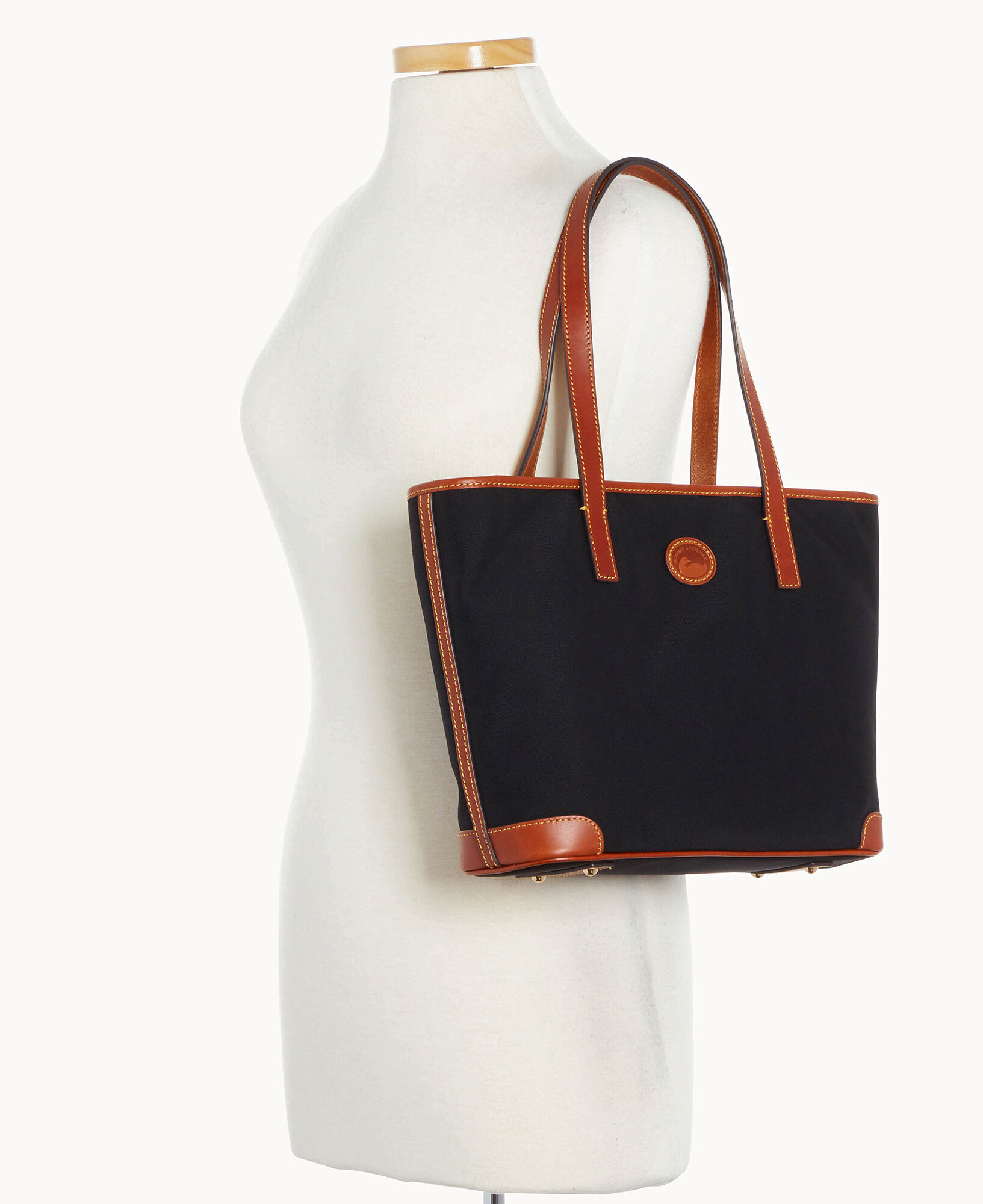 Dooney and sales bourke nylon handbags