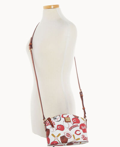 MLB Reds Suki Crossbody Med Wristlet