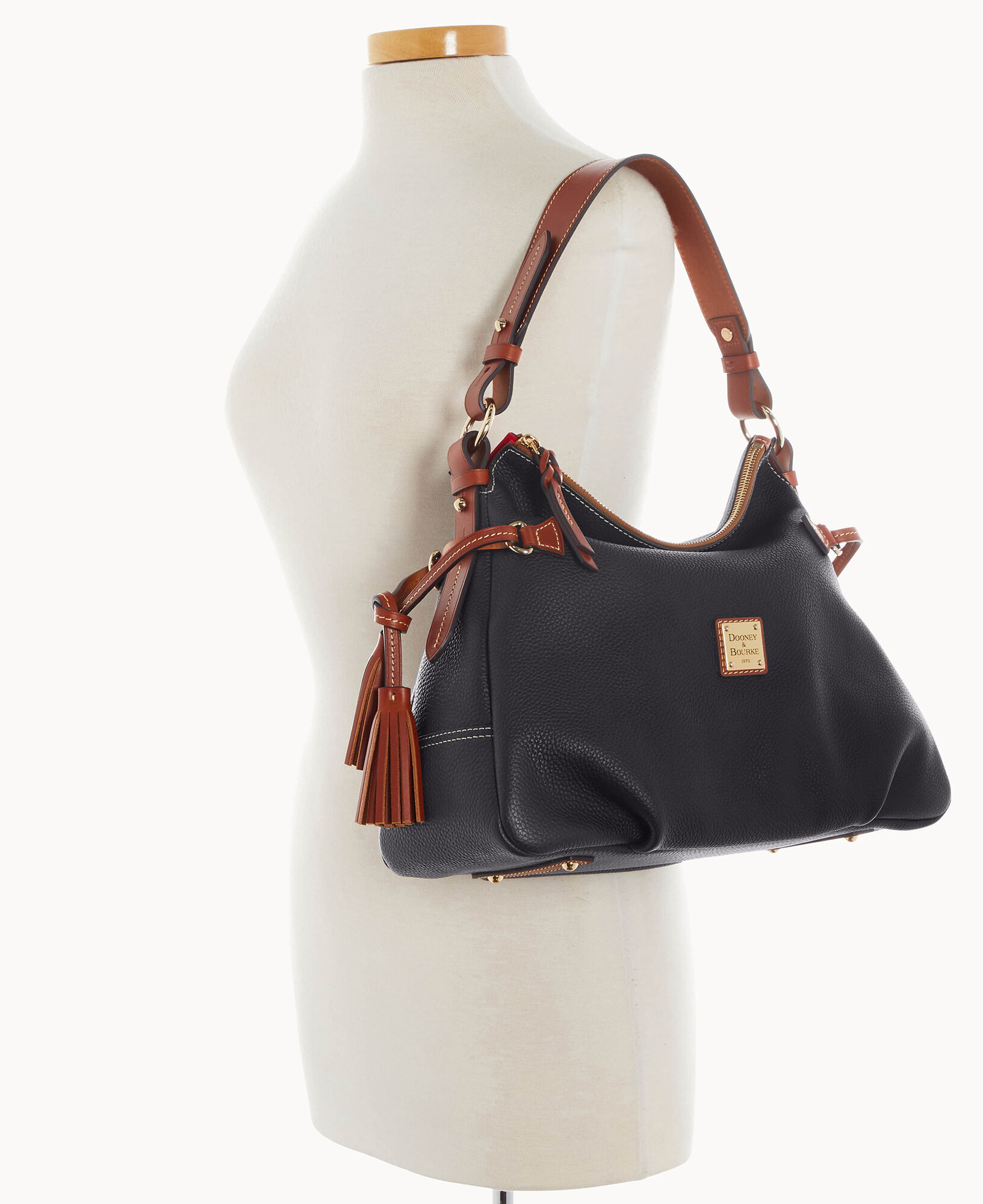 Dooney & bourke pebble grain hobo shop