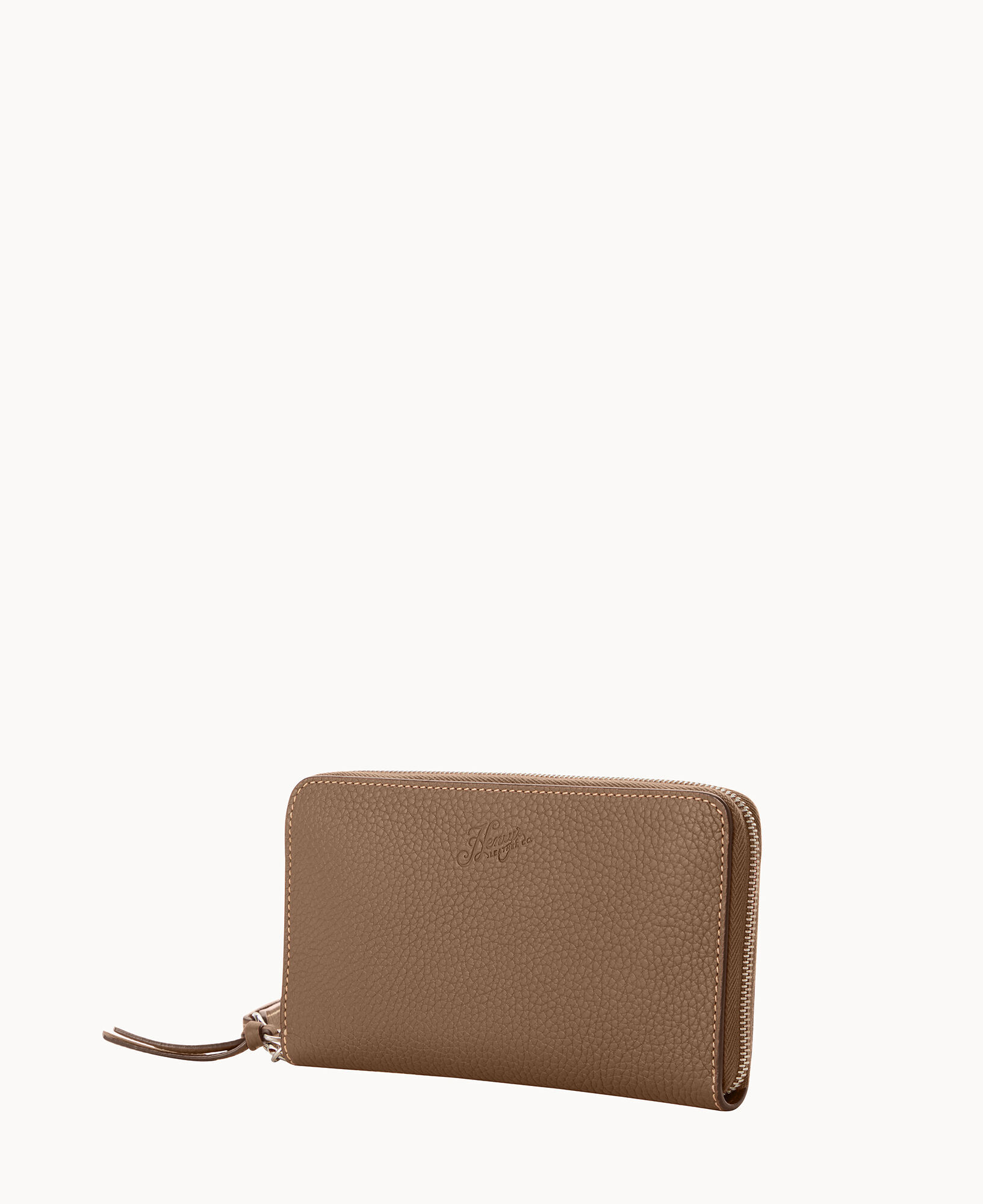 Large zip outlet around purse