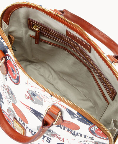 NFL Patriots Zip Zip Satchel