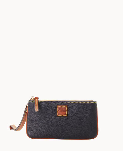 Pebble Grain Medium Wristlet