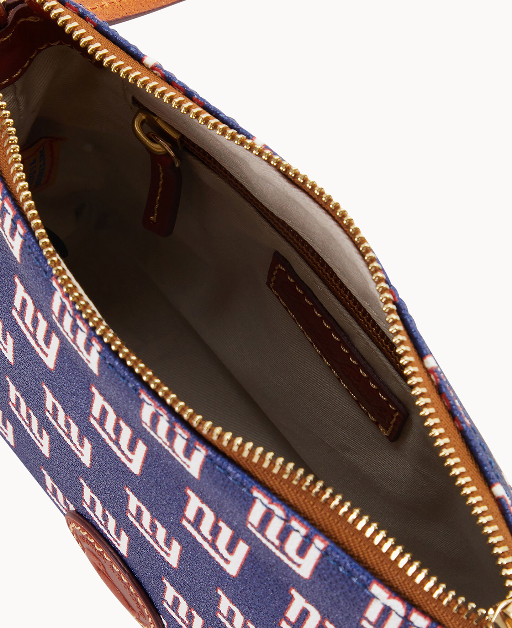 Dooney and bourke ny discount giants
