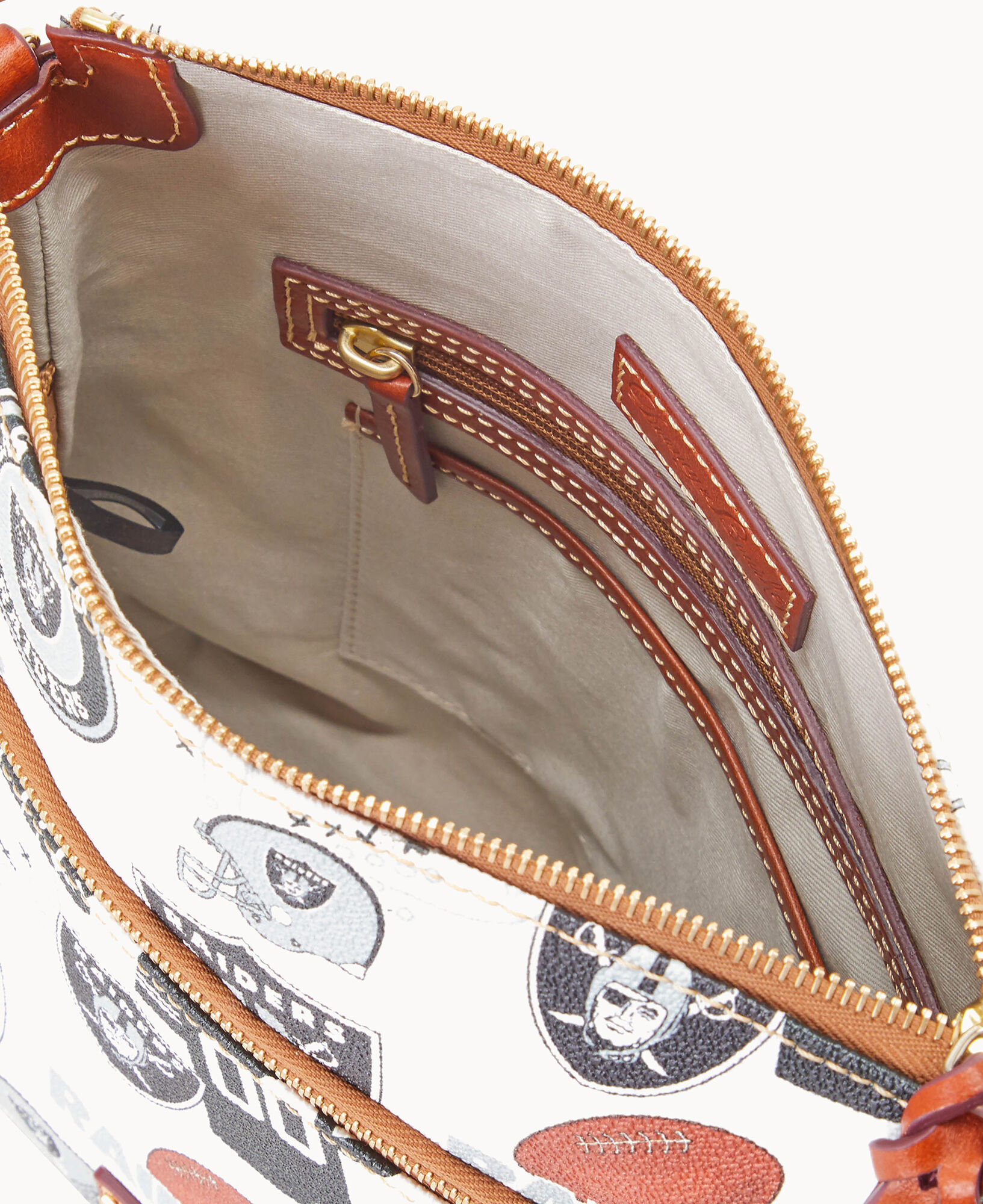 Dooney and best sale bourke bee bag