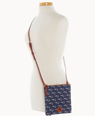 NFL Patriots North South Top Zip Crossbody