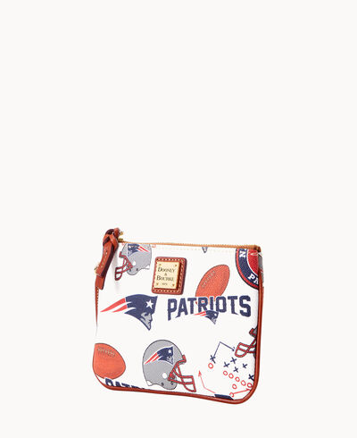 NFL Patriots Stadium Wristlet