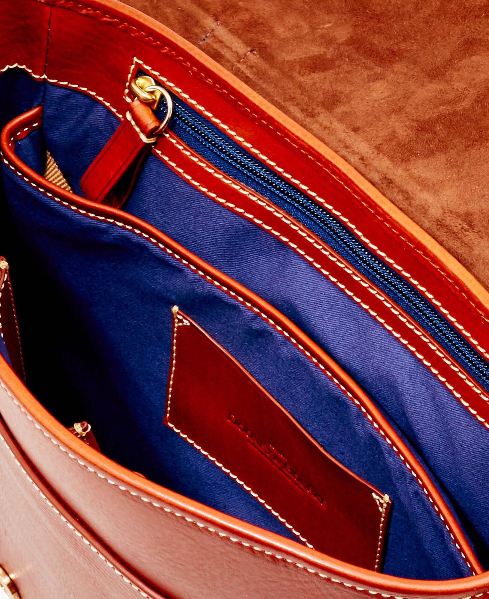 Dooney Bourke Toscana Executive Graham Messenger