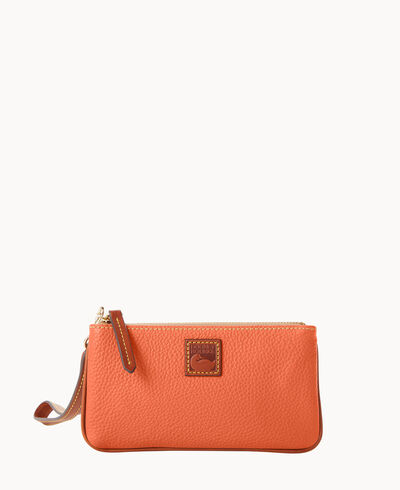 Pebble Grain Medium Wristlet
