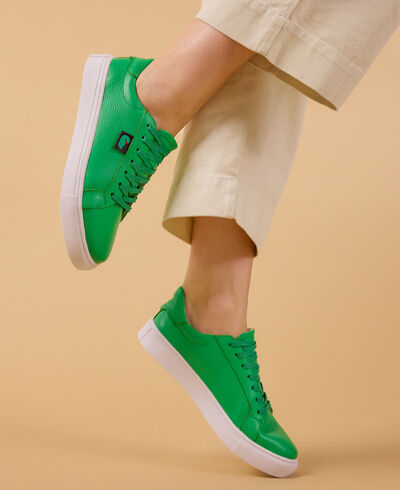 Women's Classic Low Top